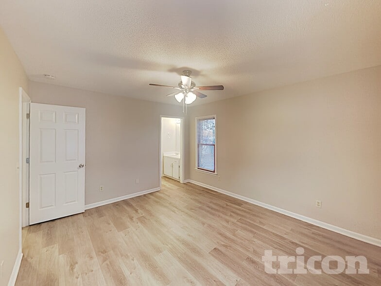 Building Photo - 209 Tavern Fare Rd