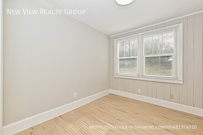 Building Photo - 3108 Rush Ave