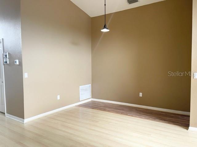 Building Photo - 1235 Yardley Dr
