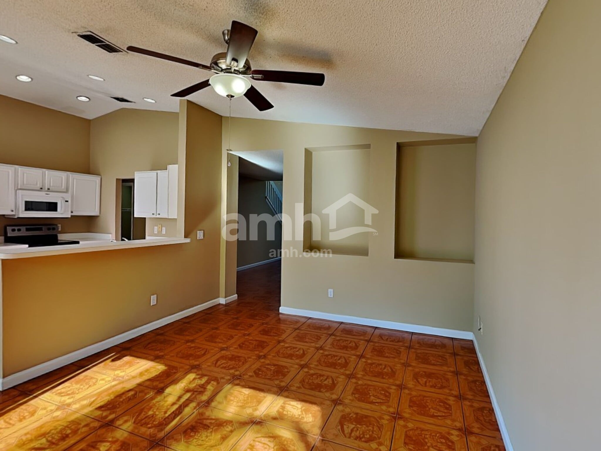 Building Photo - 3644 Becontree Pl