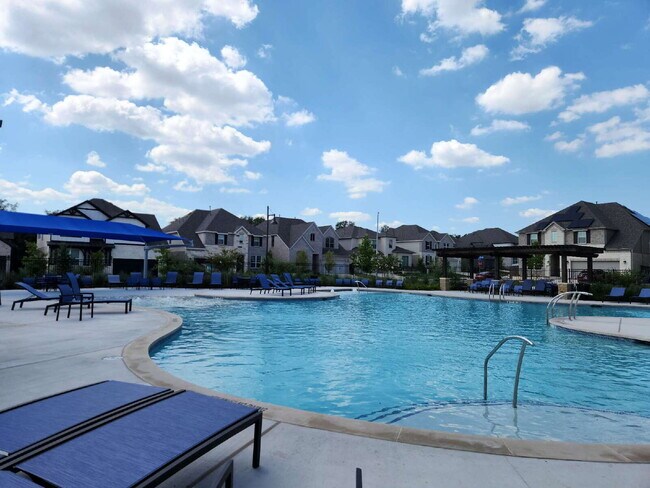 Building Photo - Comfort Living Near Sea World