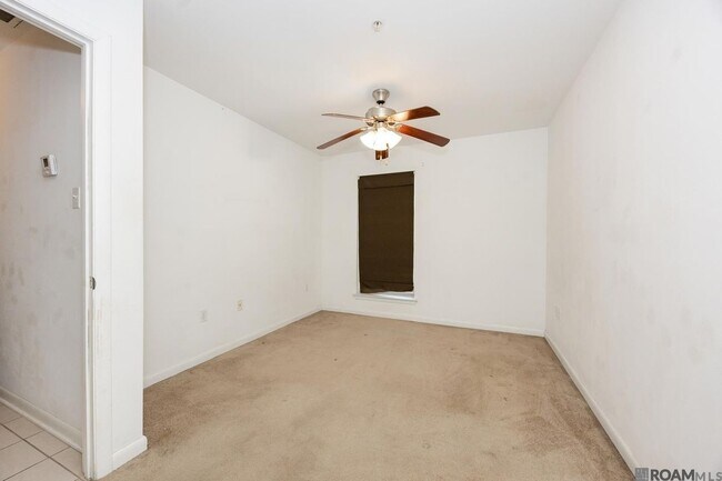 Building Photo - 1720 Nicholson Dr