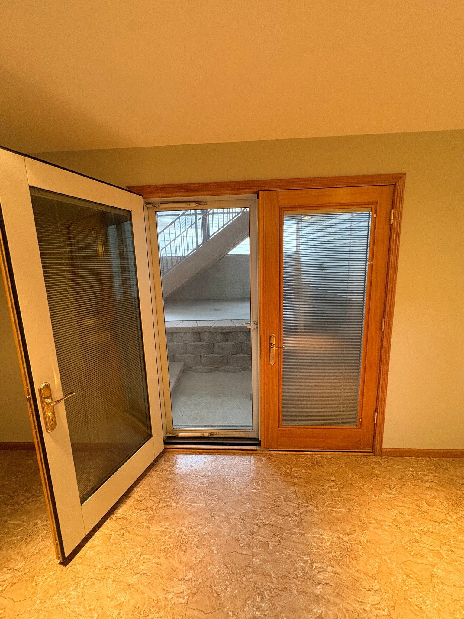 Building Photo - 924 Elmridge Dr