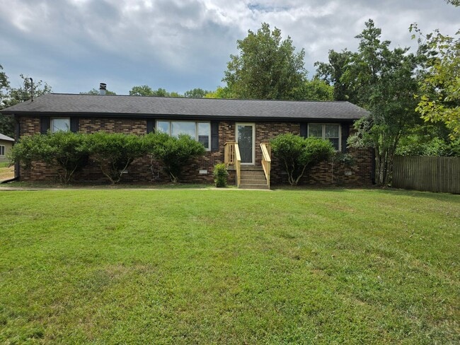 Primary Photo - FOR LEASE Charming All-Brick Home on 1 Acr...