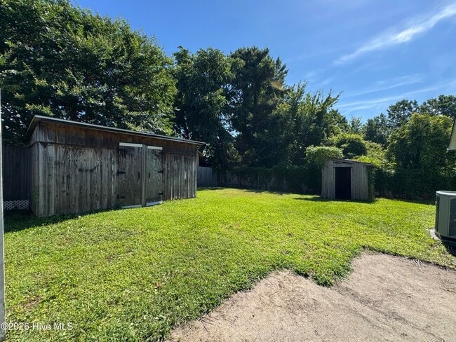 Building Photo - 502 Worth Dr