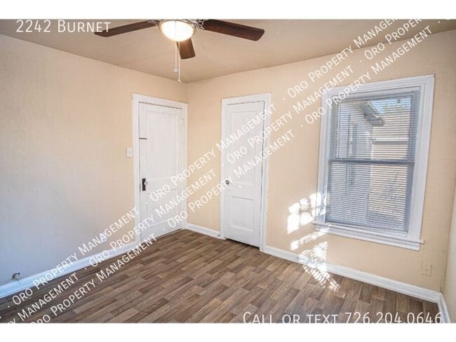 Building Photo - 2242 Burnet-