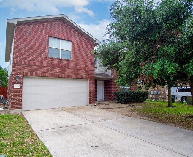 Building Photo - 210 King Ridge Dr