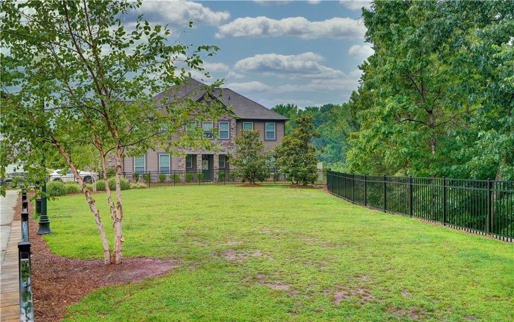 Building Photo - 7224 Lochy Ln