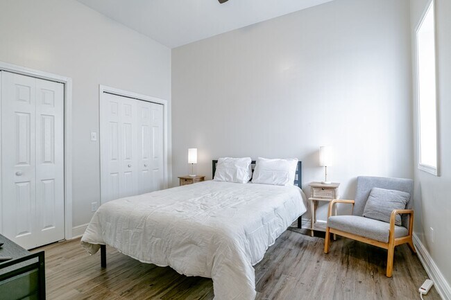 Building Photo - 163 State St