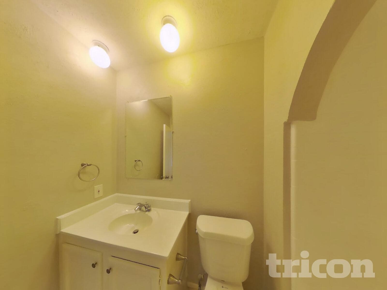 Building Photo - 7125 Hardwood Trail