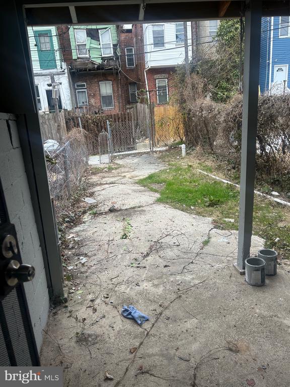 Building Photo - 1722 N Monroe St