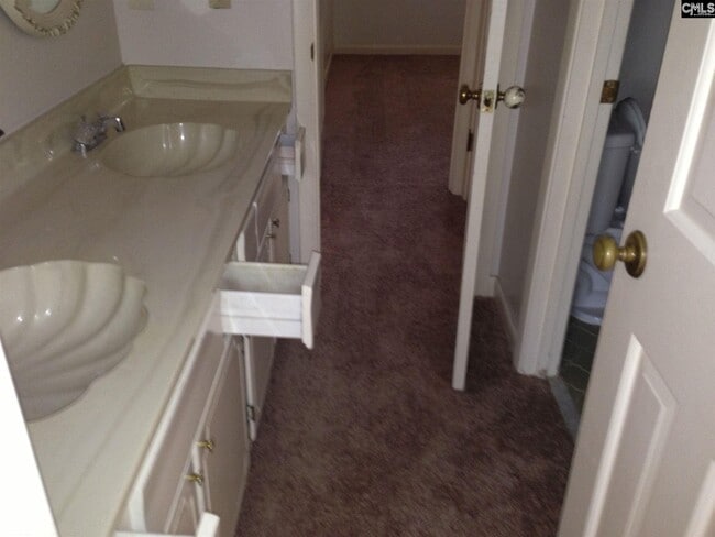 Building Photo - 203 Rutledge Pl