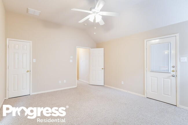 Building Photo - 14511 Heron Marsh Dr