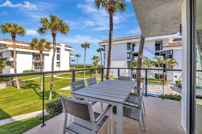 Building Photo - 4100 N Hwy A1A