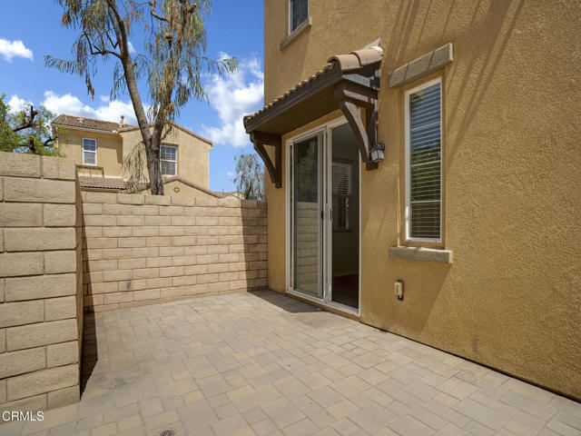 Building Photo - 2949 Palmera Ln