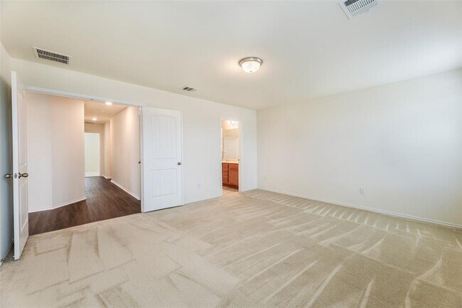 Building Photo - 13709 Vigilance St