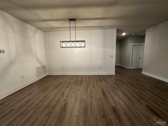 Building Photo - 10984 Coues Dr