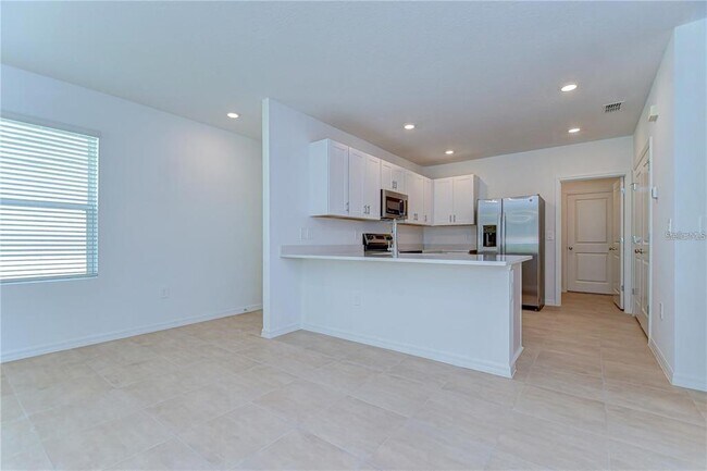 Building Photo - 13341 Tropical Breeze Wy