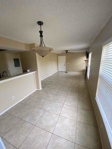 Building Photo - 2969 Bonaventure Cir