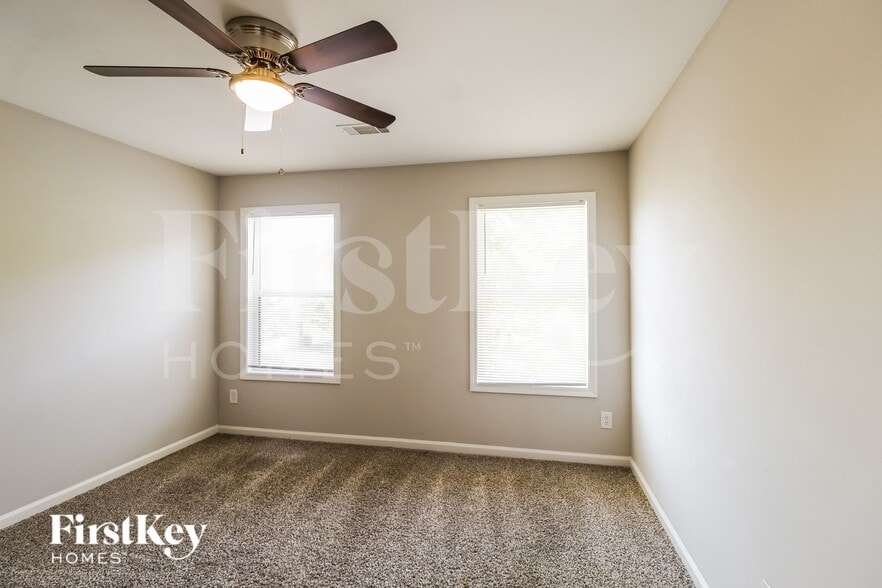 Building Photo - 1541 Lily Valley Dr