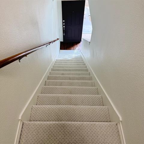 Building Photo - 5505 Dolores Pl