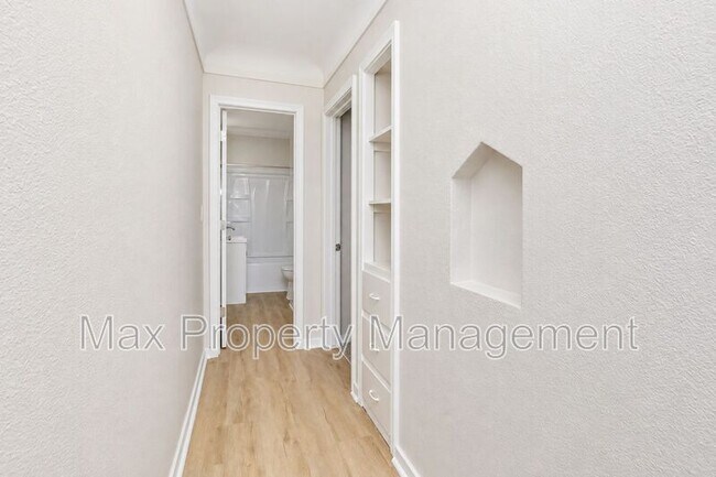 Building Photo - 6306 Sherrick Ave