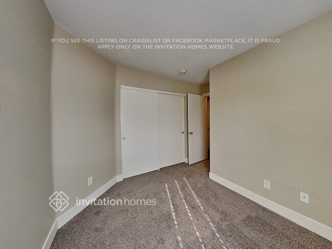 Building Photo - 8648 Shady Pines Dr