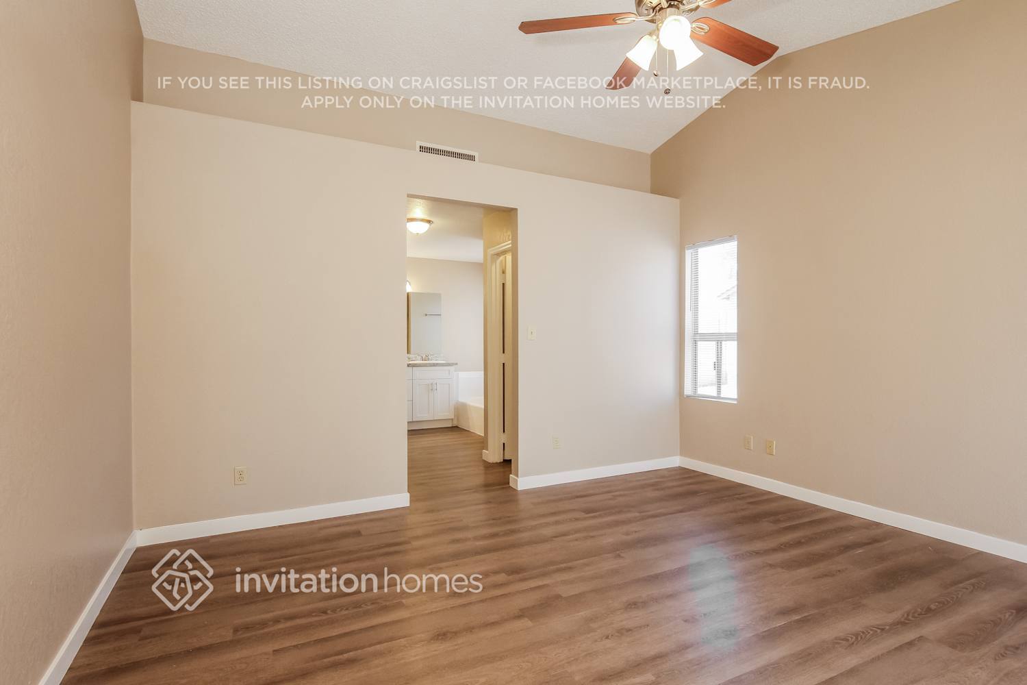 Building Photo - 3108 E Siesta Ln