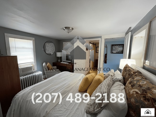 Building Photo - Fully Furnished 4 Bed Single Family House ...