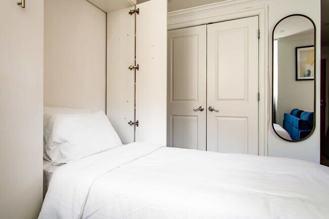 Building Photo - 1901 16th St NW