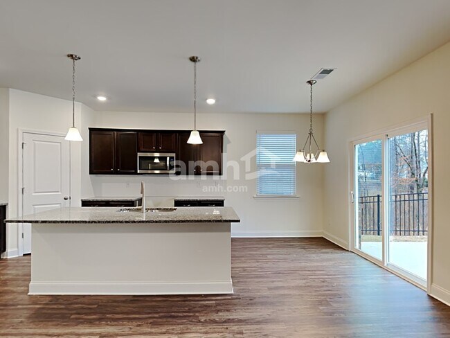 Building Photo - 1300 Ashlyn Ct