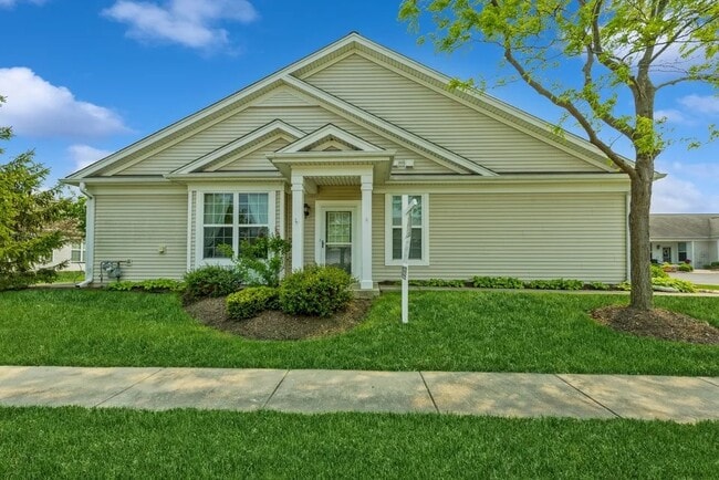 Building Photo - 13585 Yellow Pine Dr
