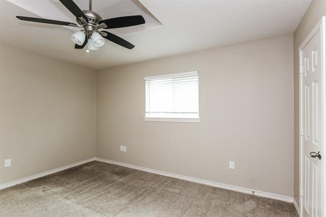 Building Photo - 510 Durham Dr