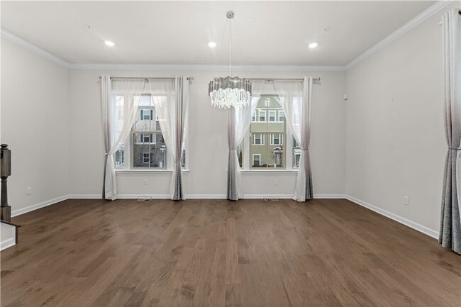 Building Photo - 2008 Hemlock Ln