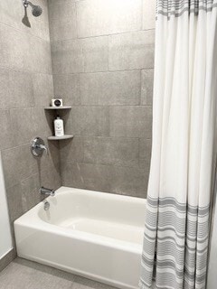 Building Photo - 585 Essex St