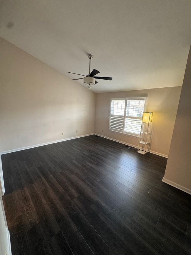 Building Photo - BEAUTIFUL Single Family Home in Abingdon! 4 Bedrooms | 2 Full Baths | 2 Half Baths | Approx. 2,66...