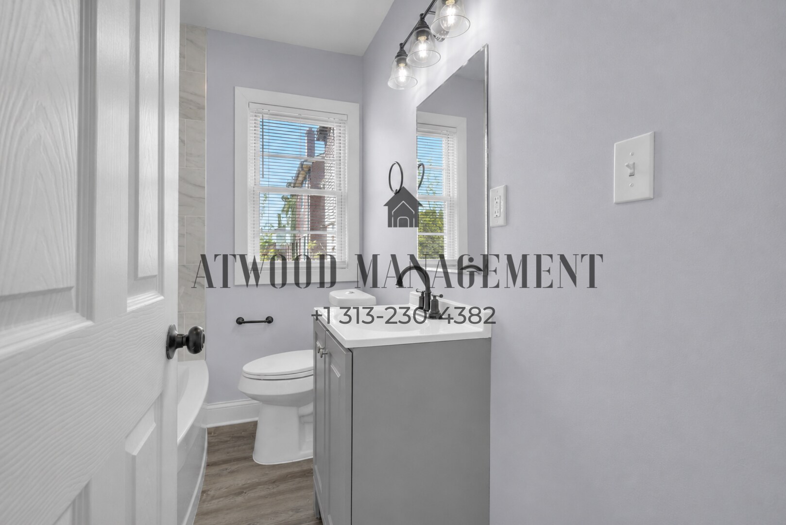 Building Photo - This beautifully updated 3-bedroom, 1-bath single-family home is ready for move-in!