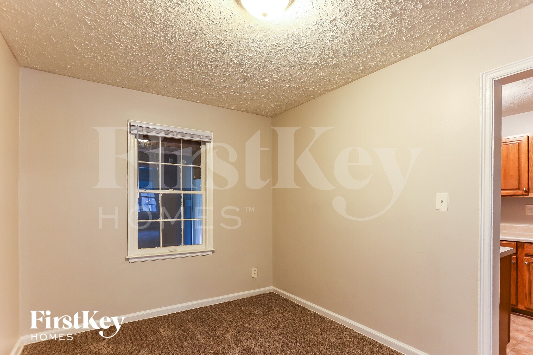 Building Photo - 2276 Dauphine St