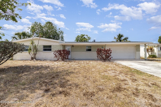 Primary Photo - 205 Trinidad Dr