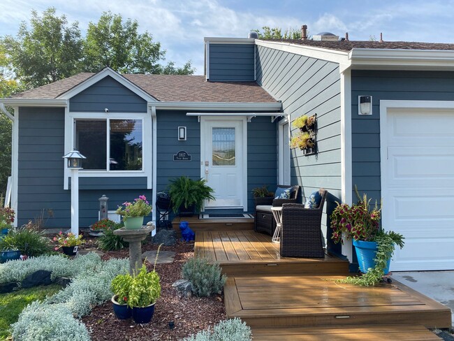 Building Photo - 1817 Tyler Ave