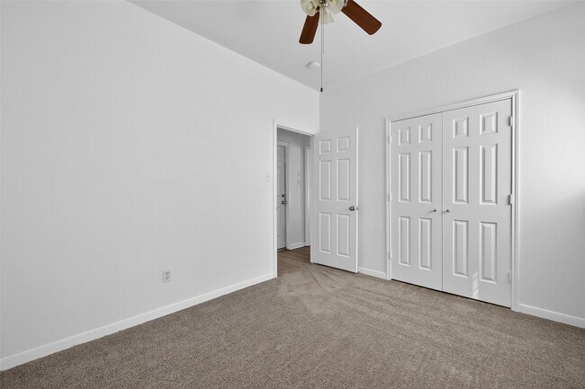 Building Photo - 21339 Bella Jess Dr