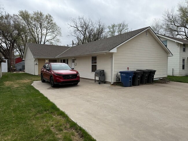 Primary Photo - KU2-Osage Duplex 2