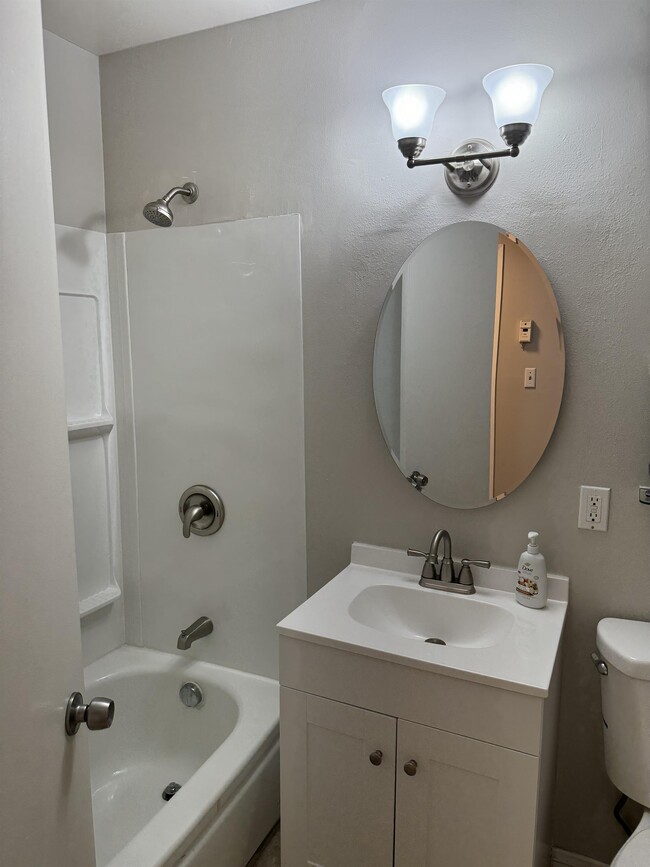Building Photo - 9309 Galston Dr
