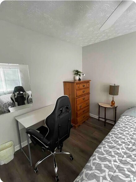 Building Photo - 11 Lindseybrook Trl