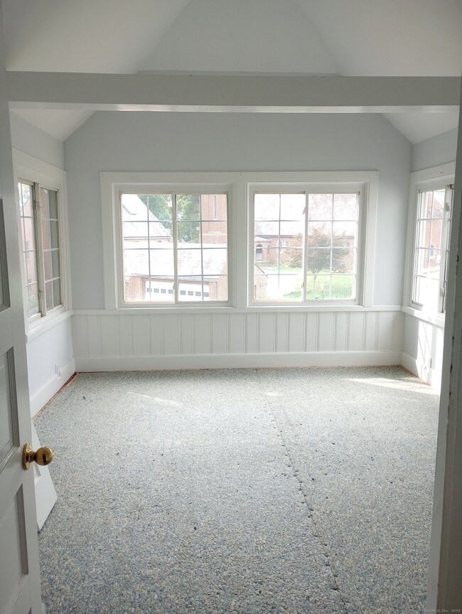 Building Photo - 40 Edison Ave