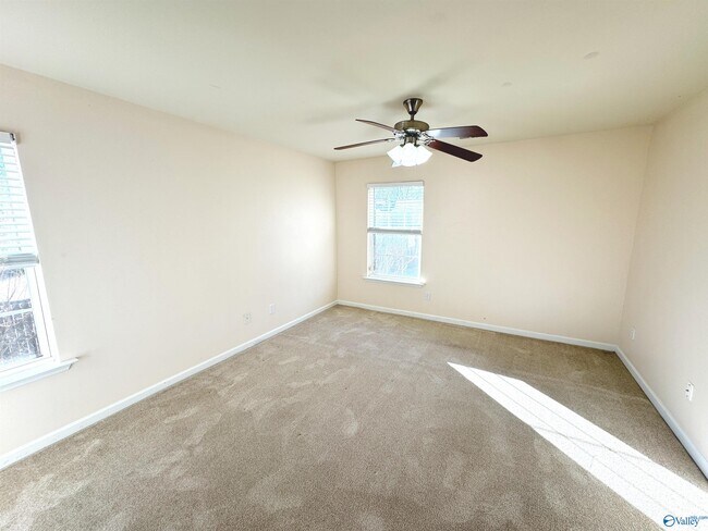 Building Photo - 101 Forest Glade Dr