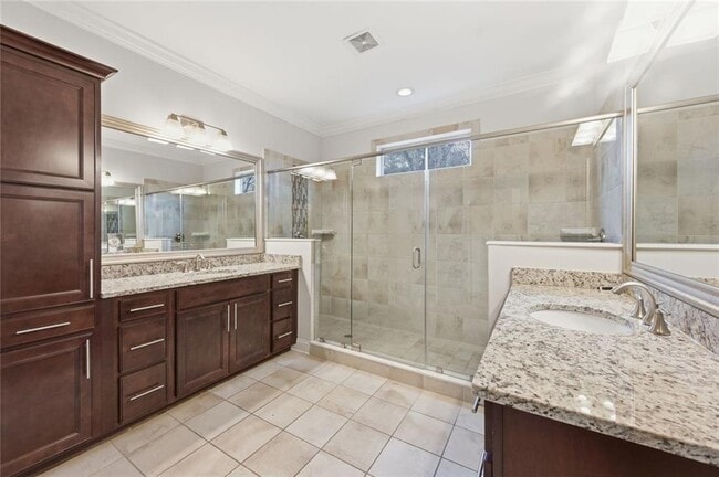 Building Photo - 1779 Stephanie Trail NE