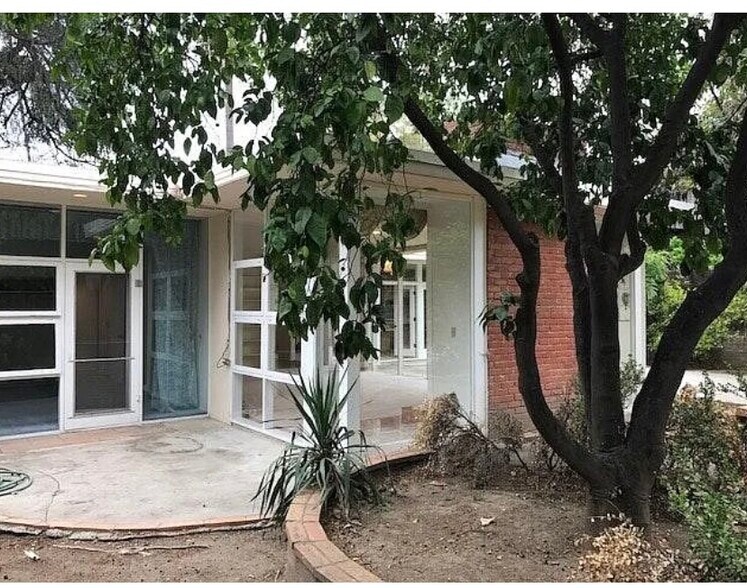 Primary Photo - 1328 N Louise St