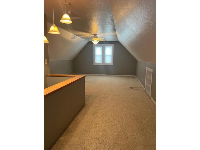 Building Photo - 805 4th Ave SE