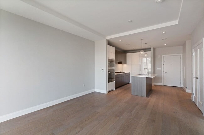 Building Photo - 100 Shawmut Ave